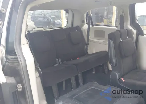 2013 Dodge Grand Caravan Sxt from USA, damaged, VIN 2C4RDGCG1DR527988